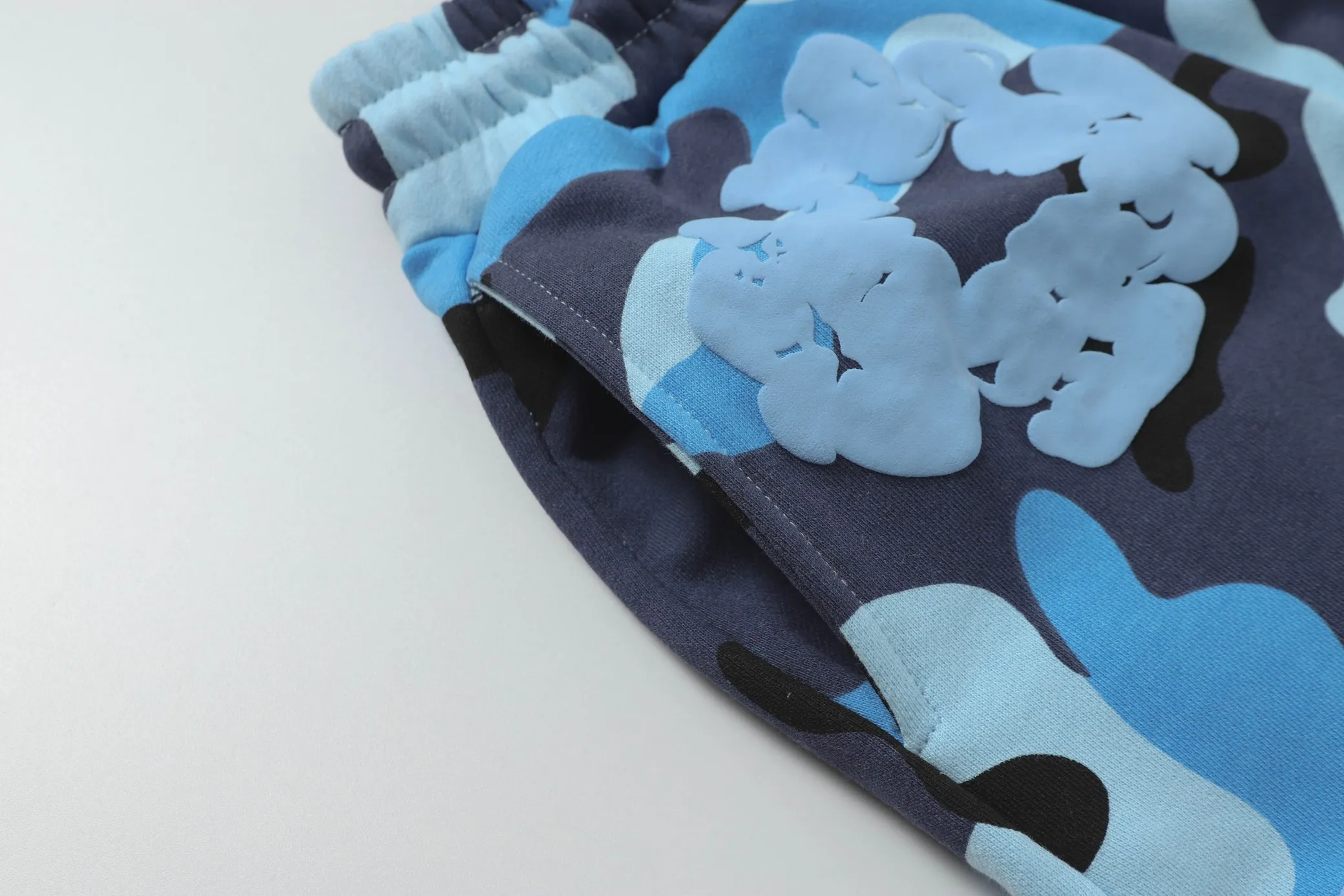 8208# DENIM TEARS Kapok European and American trendy brand high-quality foam flocking camouflage printed shorts Color Camouflage blue Camouflage powder Camouflage gray Camouflage apricot Camouflage green Size S-XL